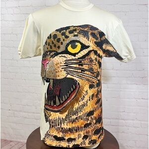 GUCCI oversized T shirt with Sequined roaring Leopard graphic NWT XXS fits large
